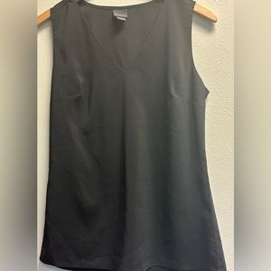 🎉3 for $15🎉 Covington Black Tank
